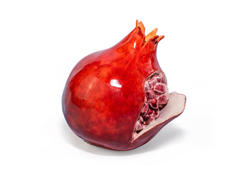 GRENADE DECHIREE EN FAIENCE